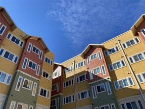 Building Photo - 111 Ames Ave