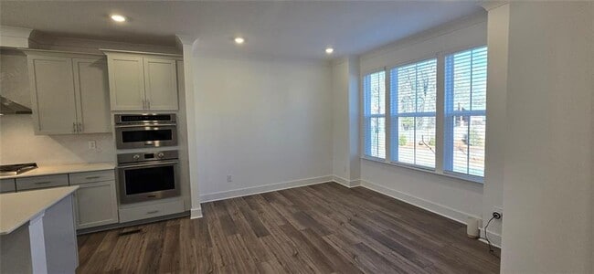 Building Photo - 121 Agnew Wy