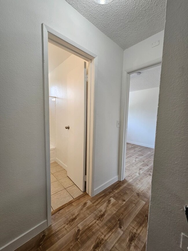 Building Photo - 2333 Birkdale St