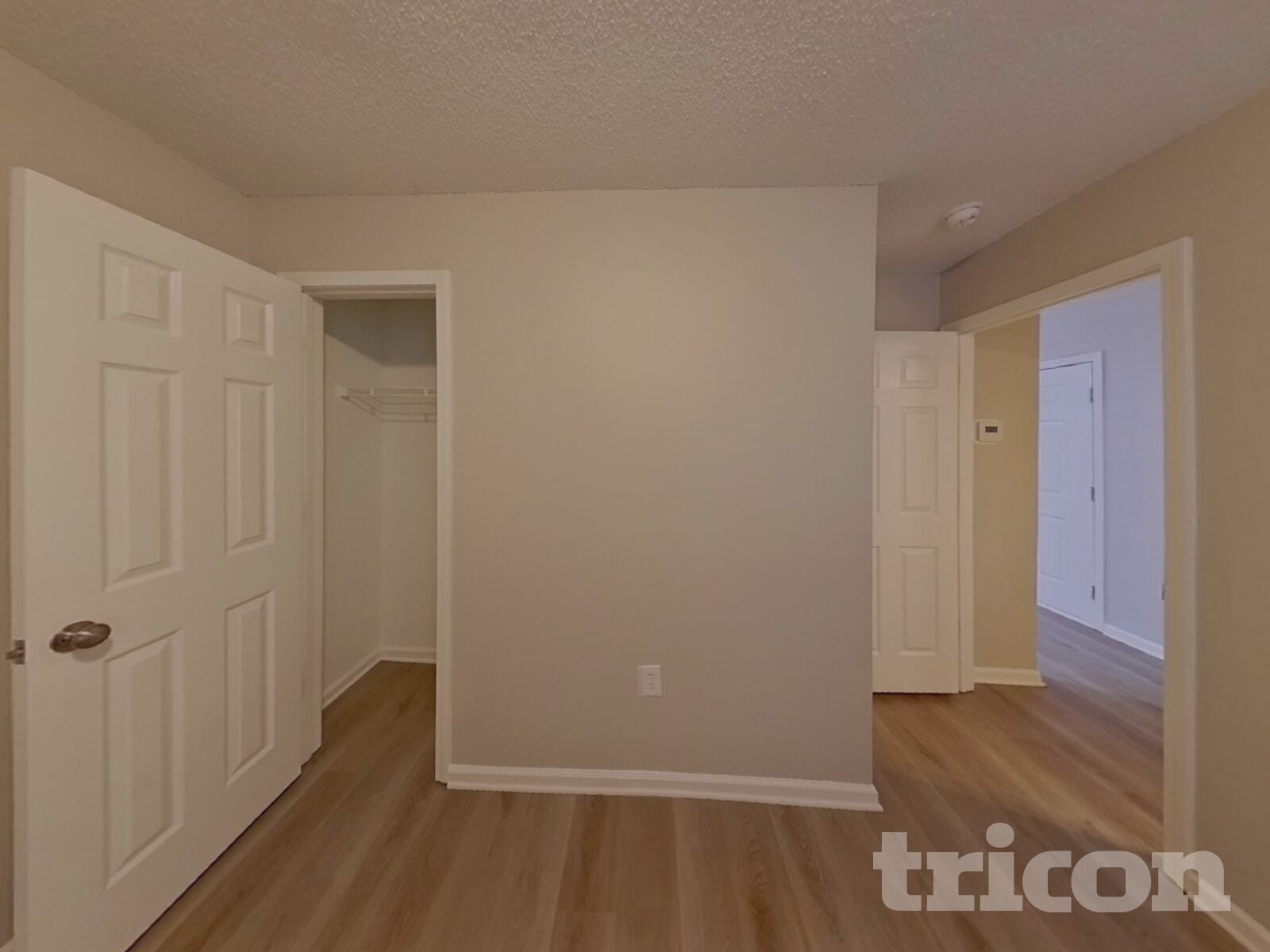 Building Photo - 140 Diamond Dr