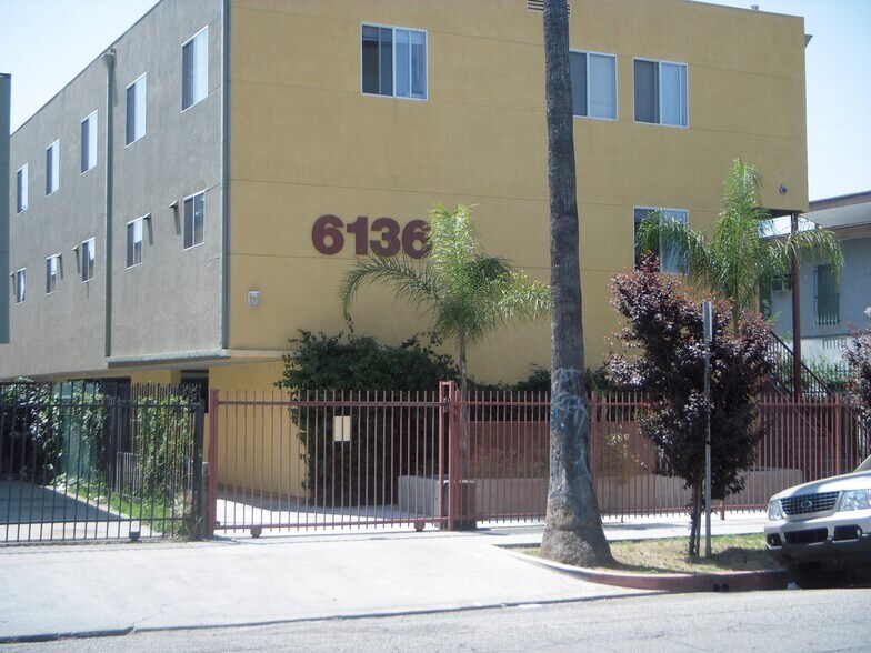 Primary Photo - 6136 Eleanor Ave