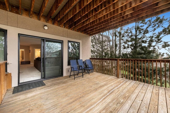 Building Photo - 1942 S Routt Ct