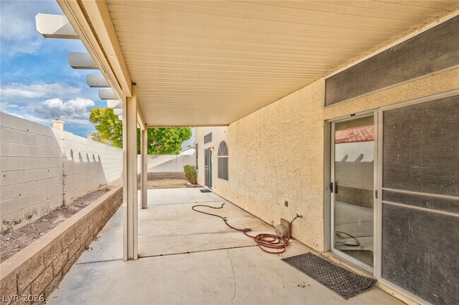 Building Photo - 6412 Blacklion Ct