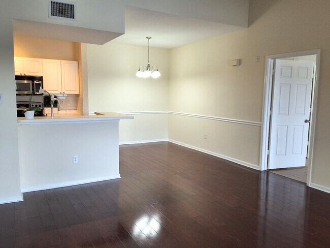 Building Photo - Beautiful WATER VIEW 3 bedroom, 2 bathroom...