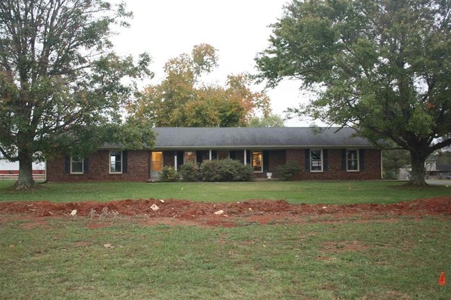 Primary Photo - 7848 Nashville Rd