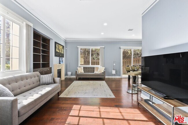 Building Photo - 11507 Verona Dr