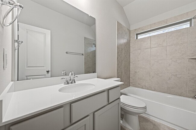 Building Photo - 1011 Shl Crk Trl