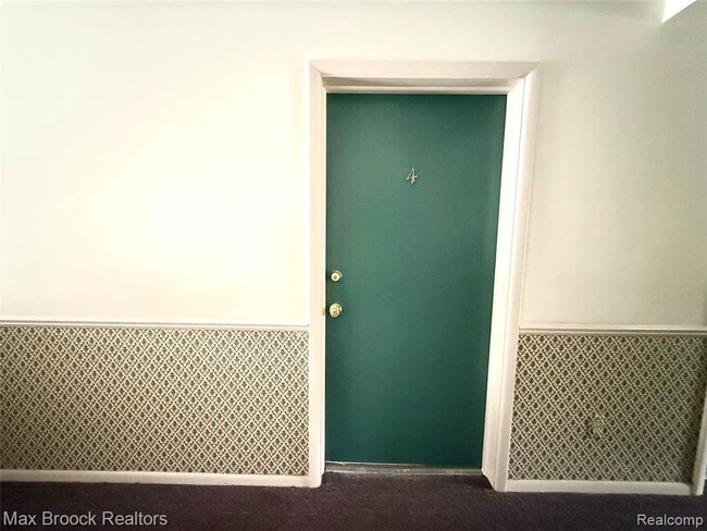 Building Photo - 1245 Derby Rd