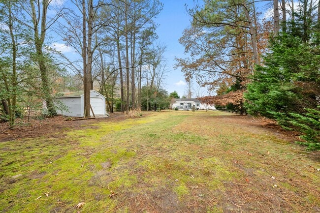 Building Photo - 117 Crazy Horse Trail