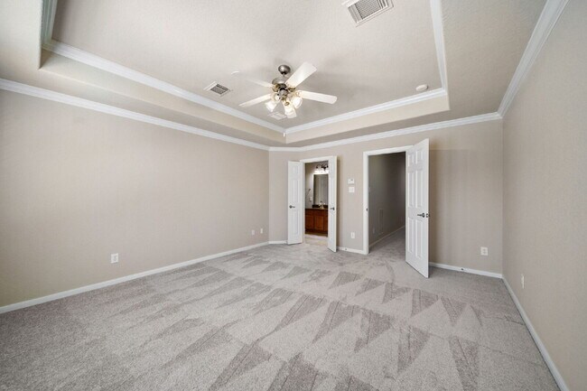 Building Photo - Exceptionally well-maintained Sterling Ridge Townhome boasts an array of desirable features!