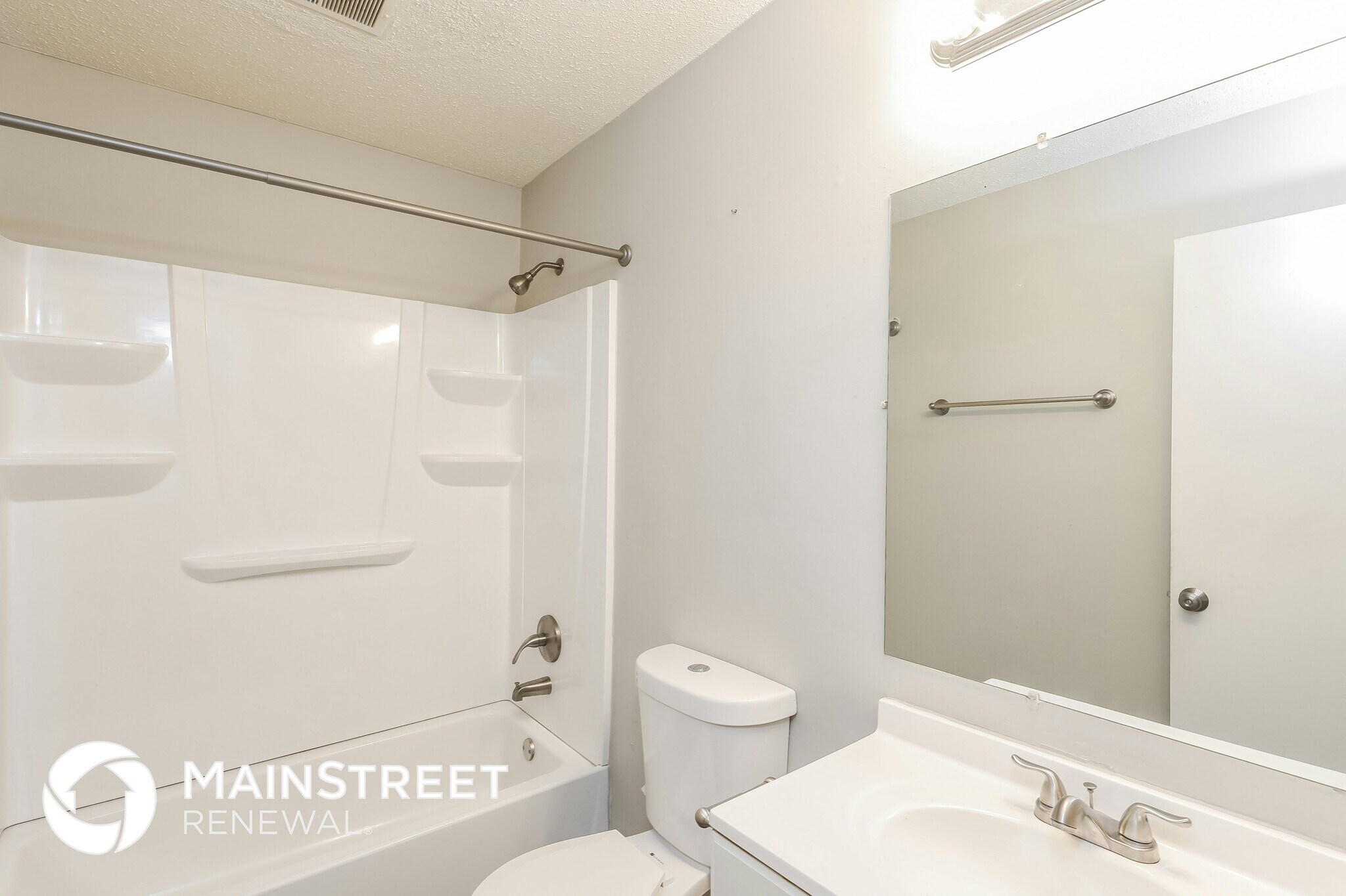 Building Photo - 661 Overlook Ct