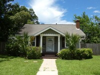 Building Photo - Updated home in Historic East Hill!