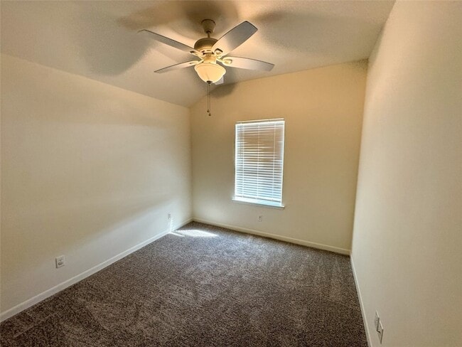 Building Photo - 3511 Brookstone Dr