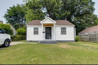 Building Photo - 2904 Barron Ave