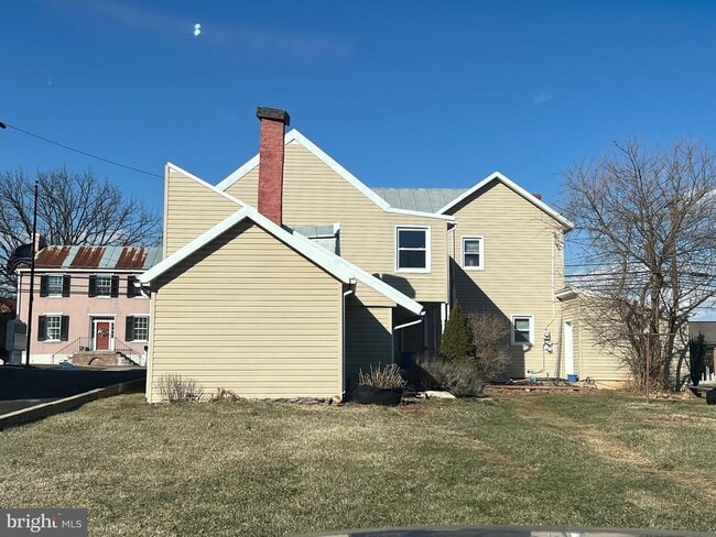 Building Photo - 3841 Jefferson Pike