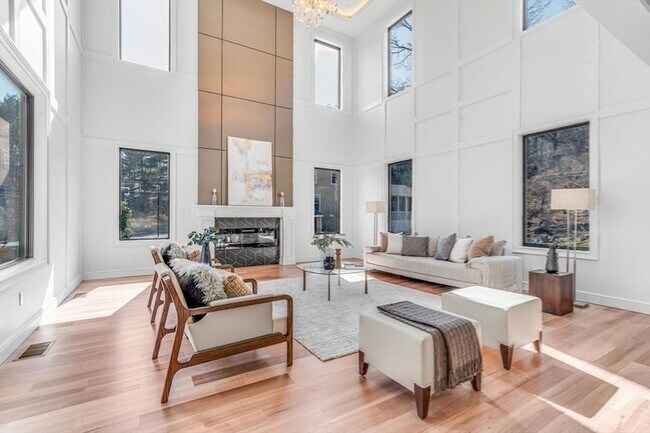 Building Photo - 20 Amberwood Dr