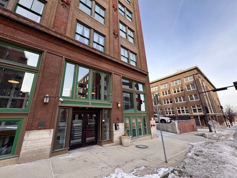 Building Photo - 700 Broadway Blvd