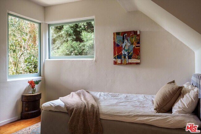 Building Photo - 2764 Outpost Dr