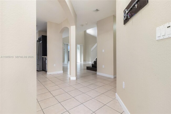 Building Photo - 8562 NW 108th Ave