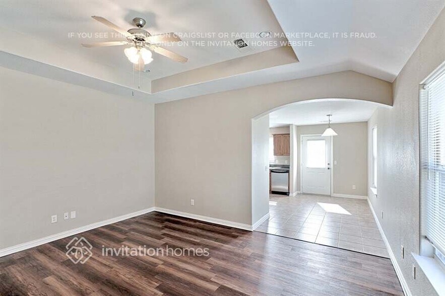 Building Photo - 13916 Garden Grove Dr