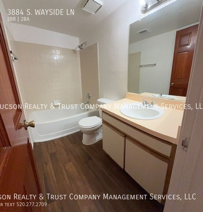 Building Photo - 3884 S Wayside Ln