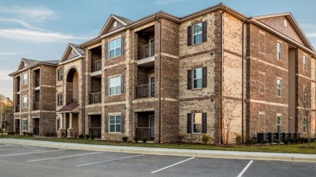 Building Photo - 200 Wickerleaf Way