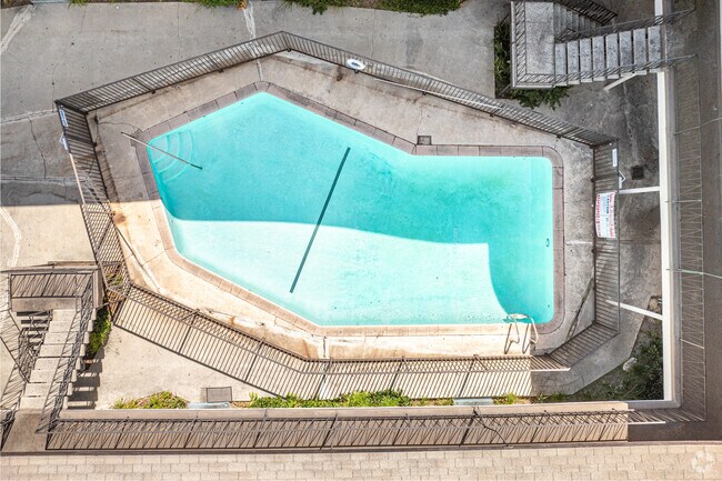 Pool - 1822 W. El Segundo Blvd
