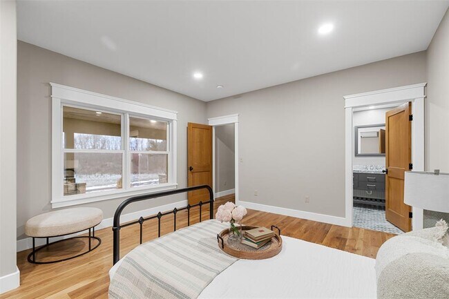 Building Photo - 4390 NY-32