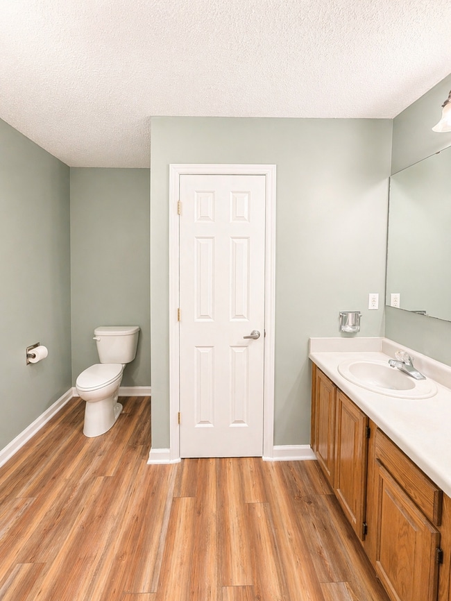 Building Photo - Marion Long Term Rental!
