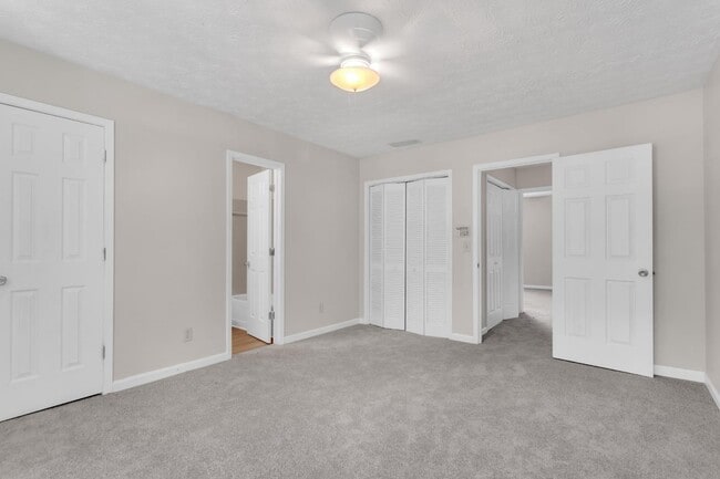 Building Photo - 2186 Spring Walk Ct