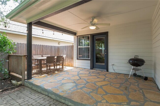 Building Photo - 403 Rosedale Blvd