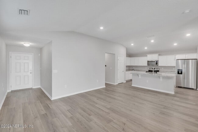 Building Photo - 8138 Lumber Wy