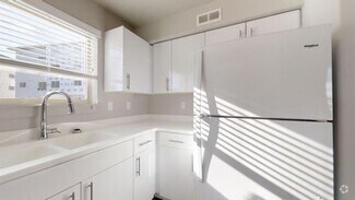 Building Photo - 2 BED 1 BATH CONDO FOR RENT IN OREM!!!
