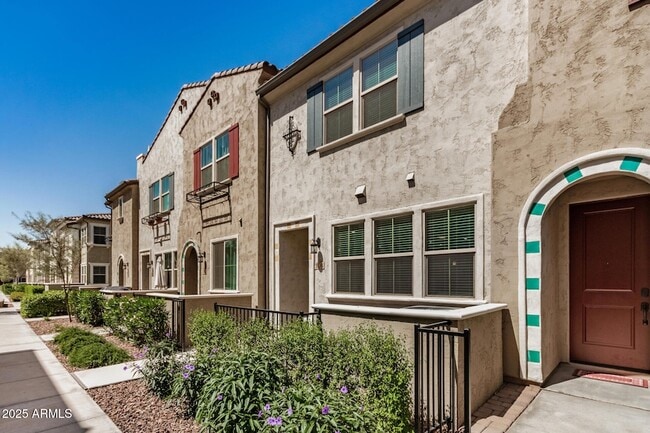 Building Photo - 2631 S Sulley Dr