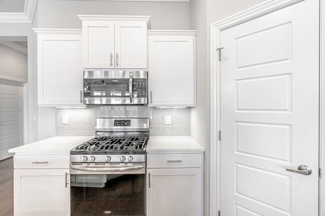 Building Photo - Craftsman Style Home in Bentonville!