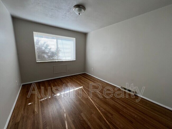 Building Photo - 9111 Olive Blvd