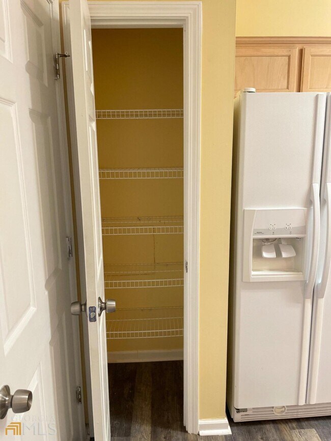 Building Photo - 237 Timber Wolf Trail