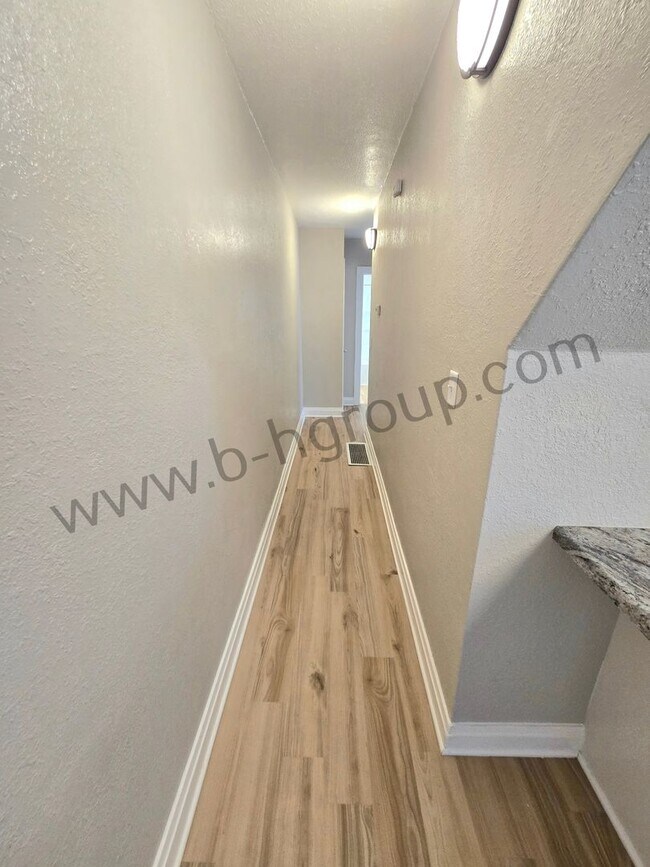 Building Photo - 3502 67th St