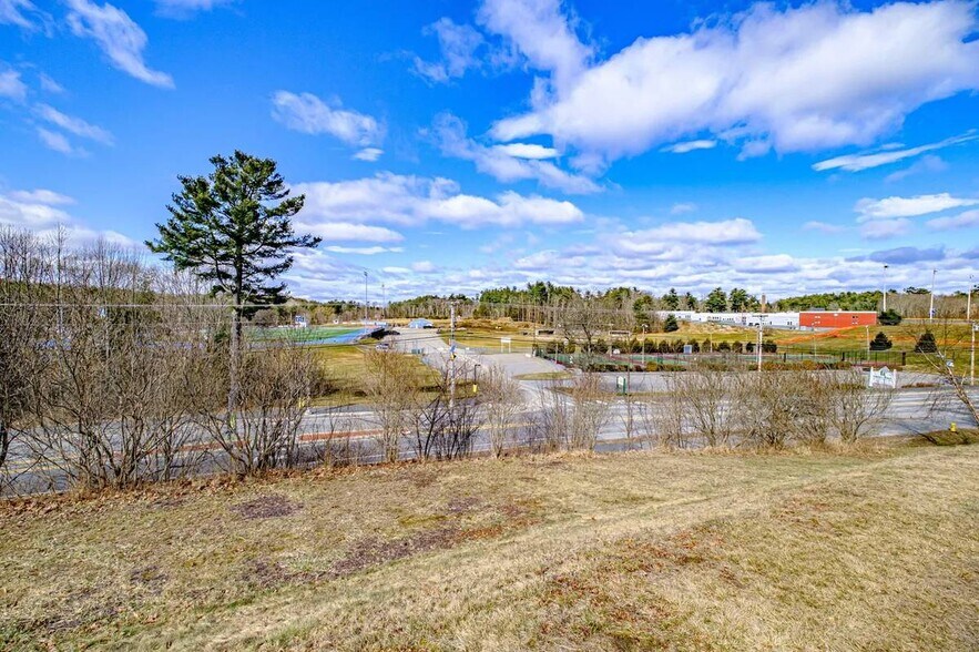 Building Photo - 5 Aegis Dr