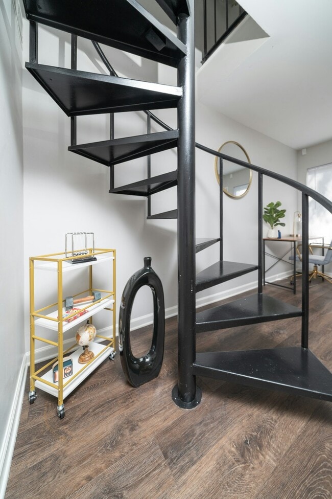 Building Photo - 20 Finch Trl NE