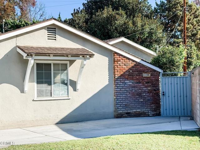 Building Photo - 2228 Louise Ave