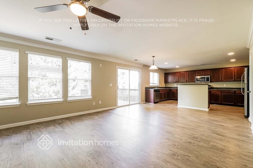 Building Photo - 2828 Farmstead Ct