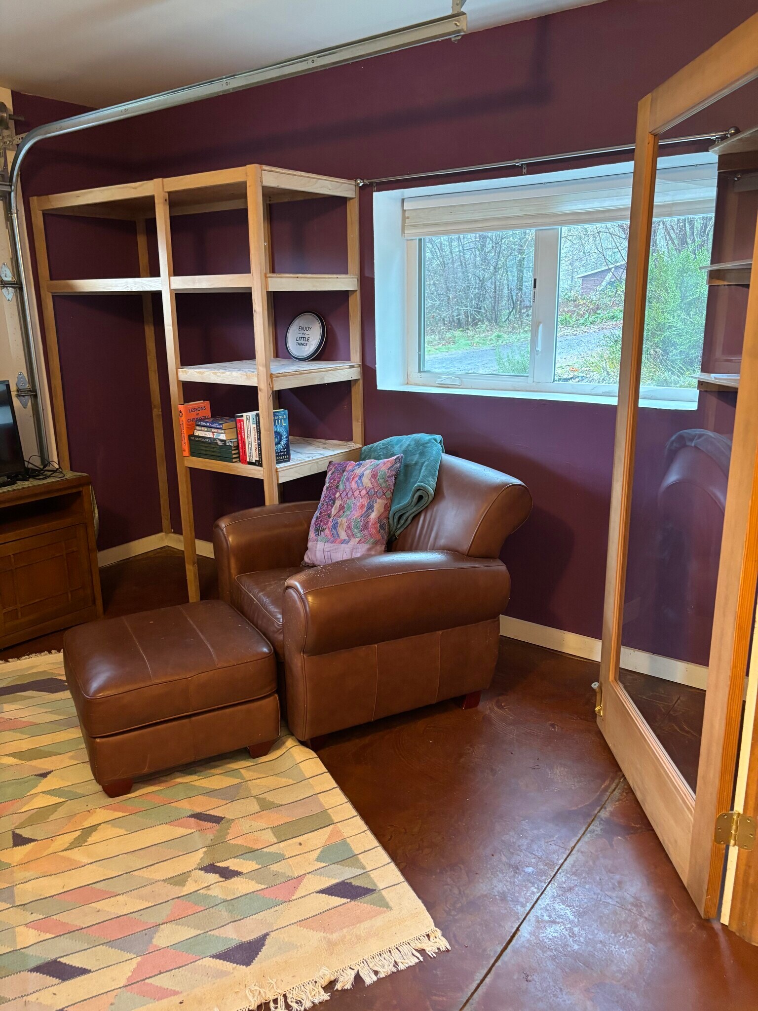 Building Photo - 2745 SE Bloomfield Rd