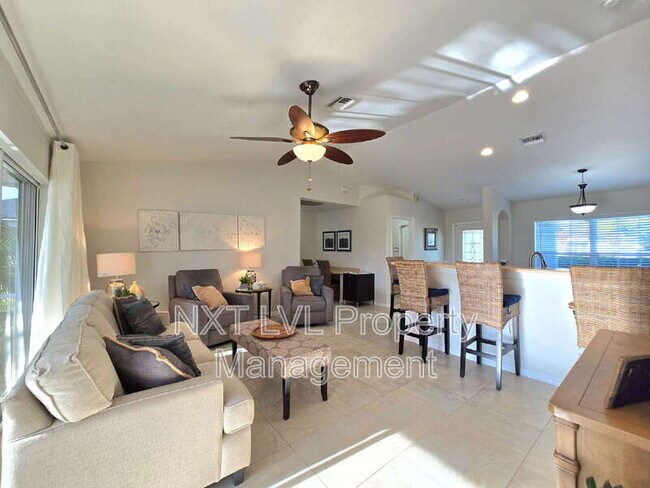 Building Photo - 1243 NW 22nd Ave