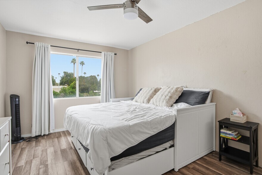 Building Photo - 4630 N 68th St