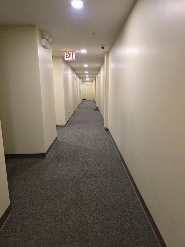 Building Photo - 3522 S State St