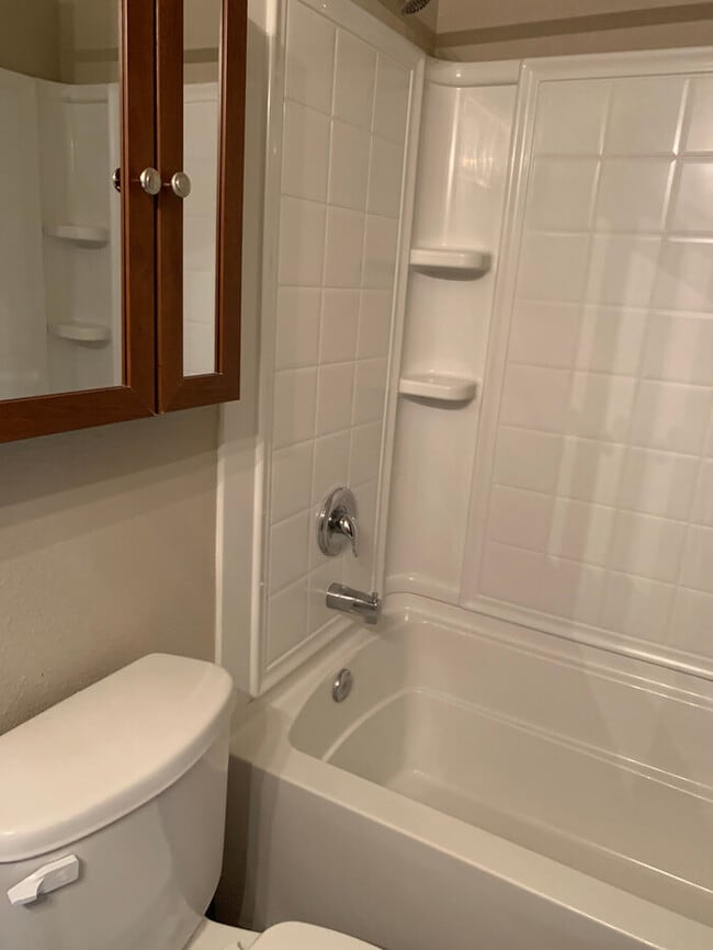 Building Photo - 1700 Locust St