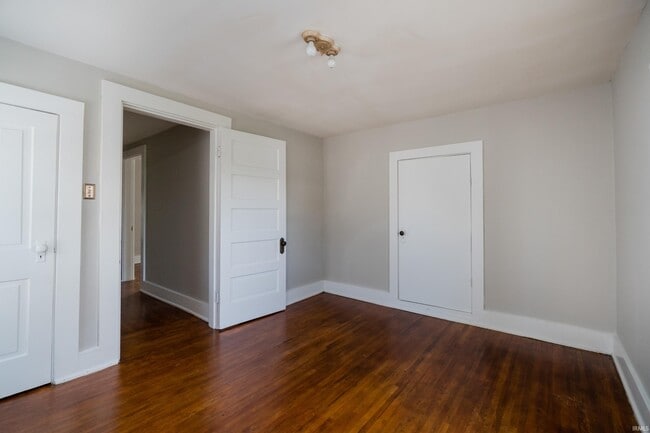 Building Photo - 1014 Elmwood Ave