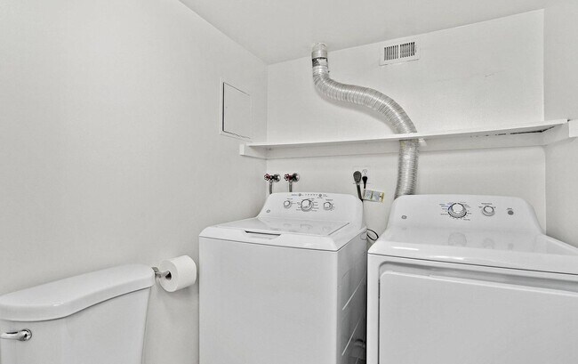 In-Home Washer and Dryer - 4901 29th Rd S