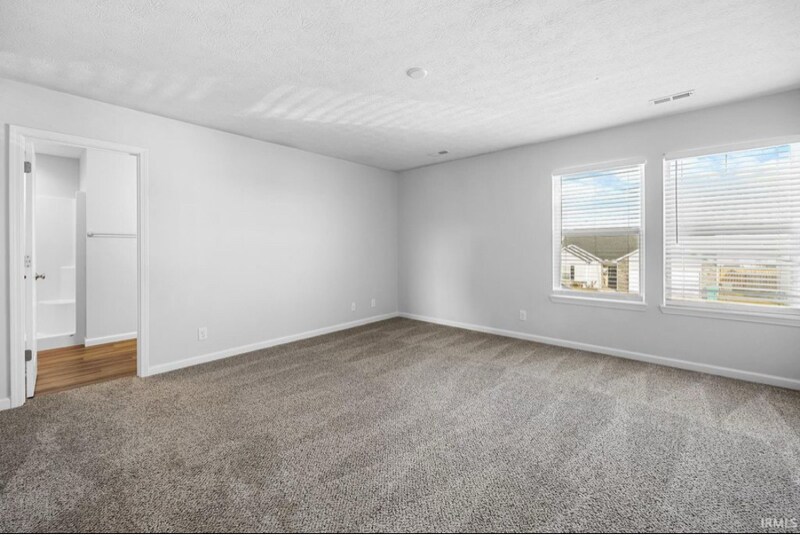 Building Photo - 6070 Shale Crescent Dr